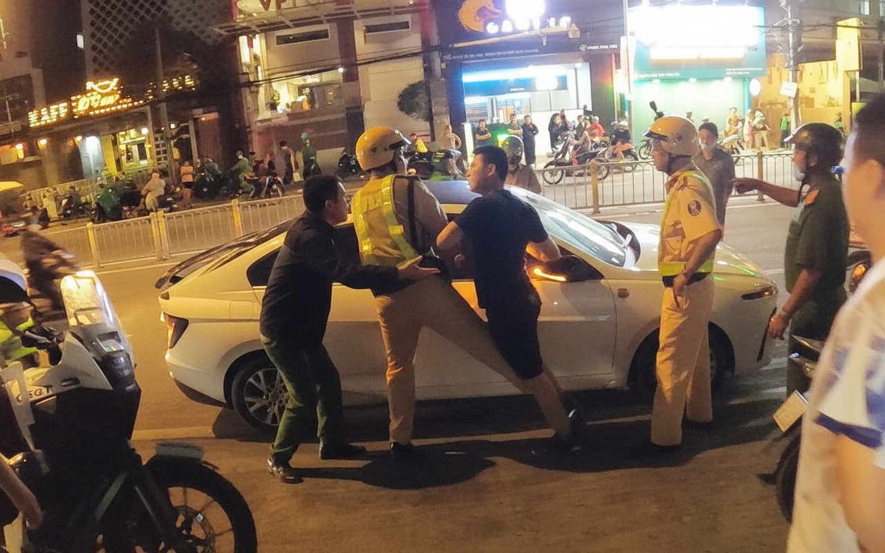 운전자를 바꿔치기하며 소란을 피운 사건, 음주 측정을 피하려 한 시도